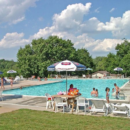 Circle M Rv & Camping Resort - Caravan Park Millersville Exterior foto