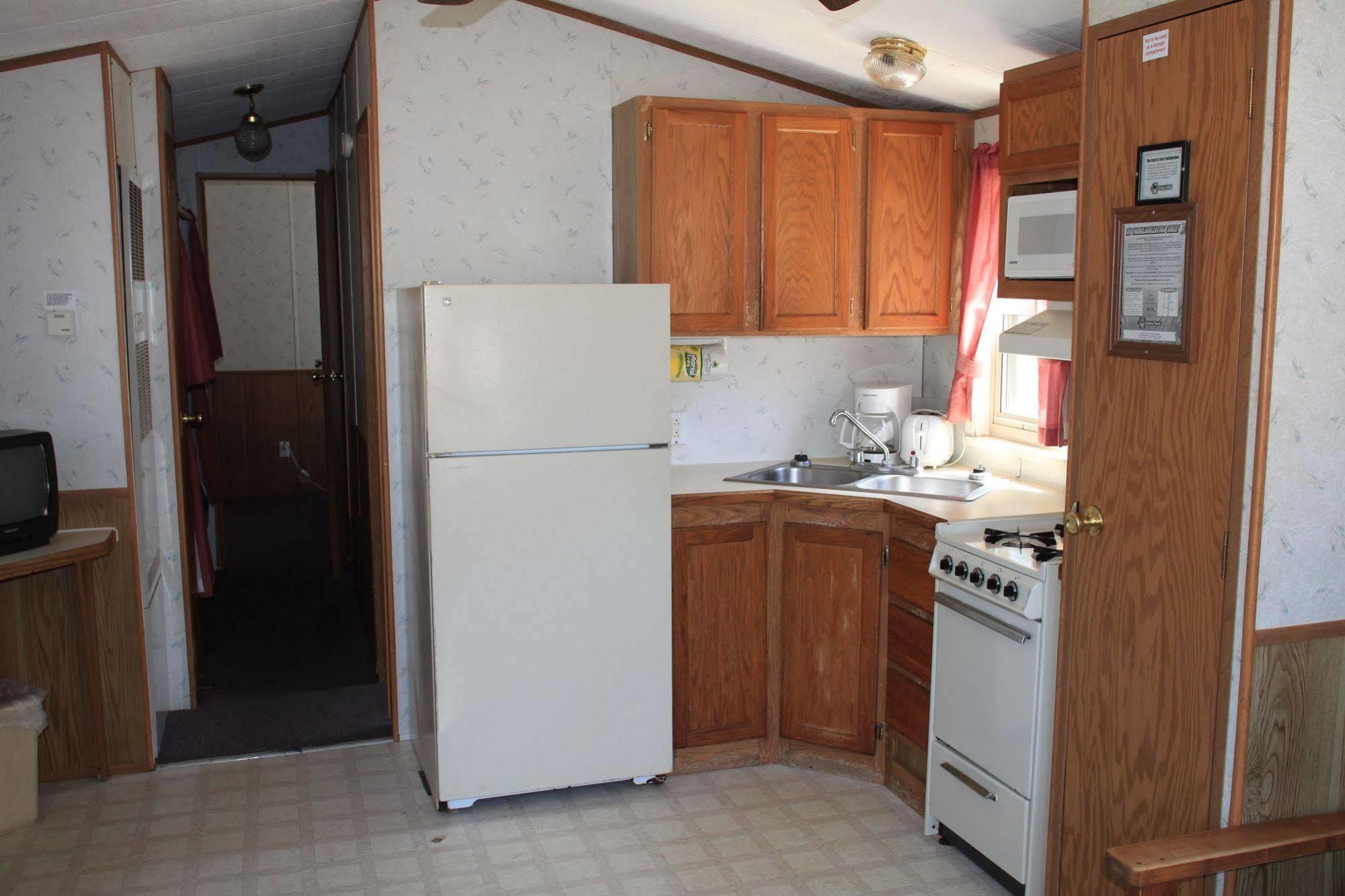 Circle M Rv & Camping Resort - Caravan Park Millersville Exterior foto